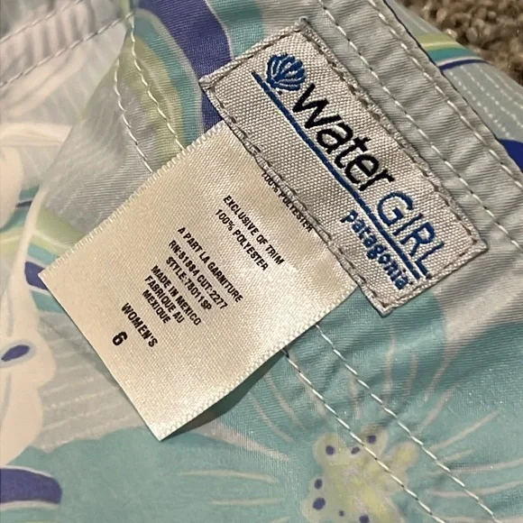 Water Girl by Patagonia Blue Print Hiking Surf ‎ Skirt Size 6 Hibiscus comfort - Picture 13 of 16